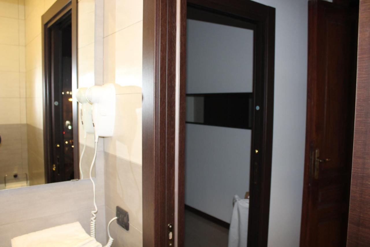 La Piazza - Garibaldi 2.6 Apartment Napoli Ngoại thất bức ảnh